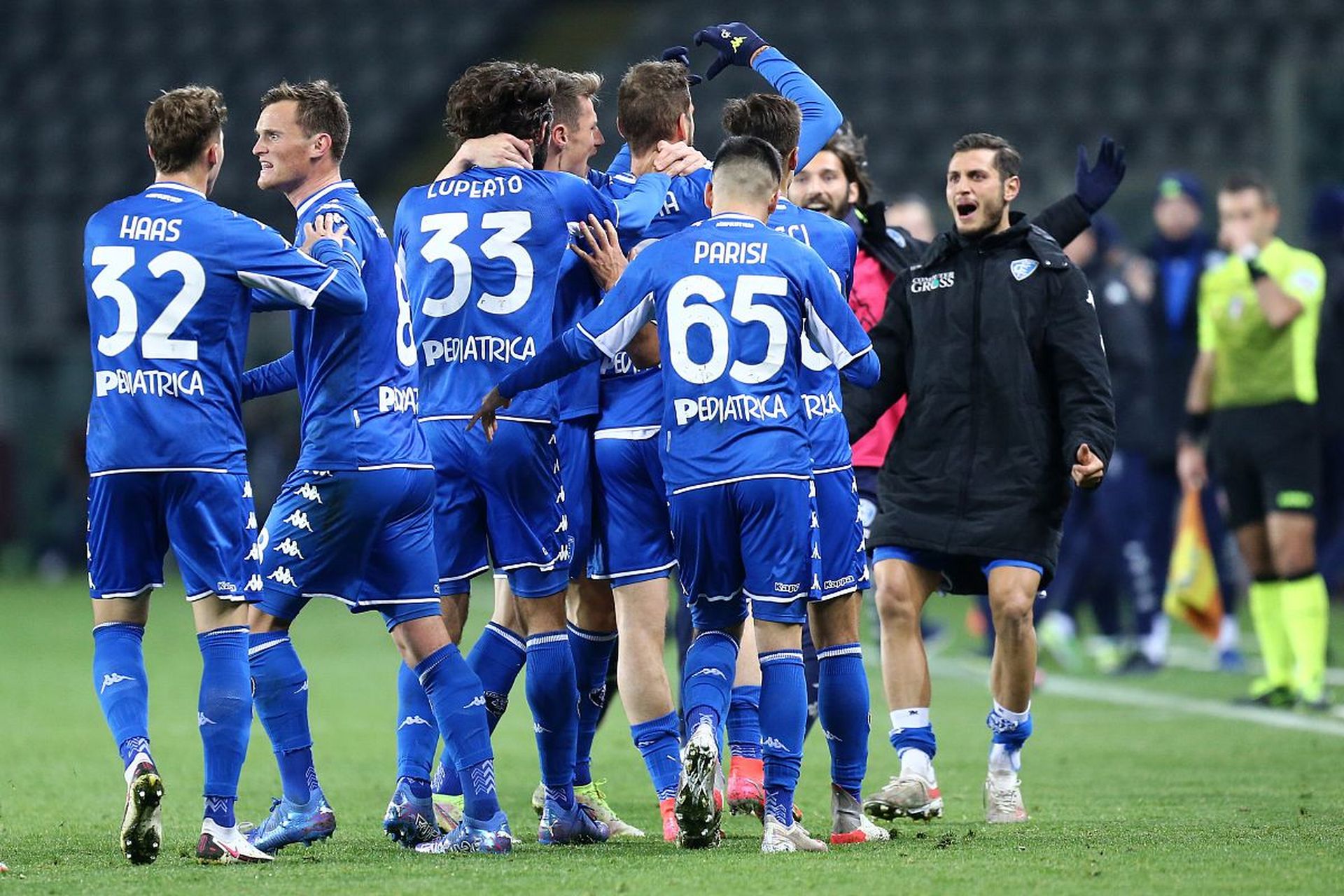 赛中连续打 赛中连续打