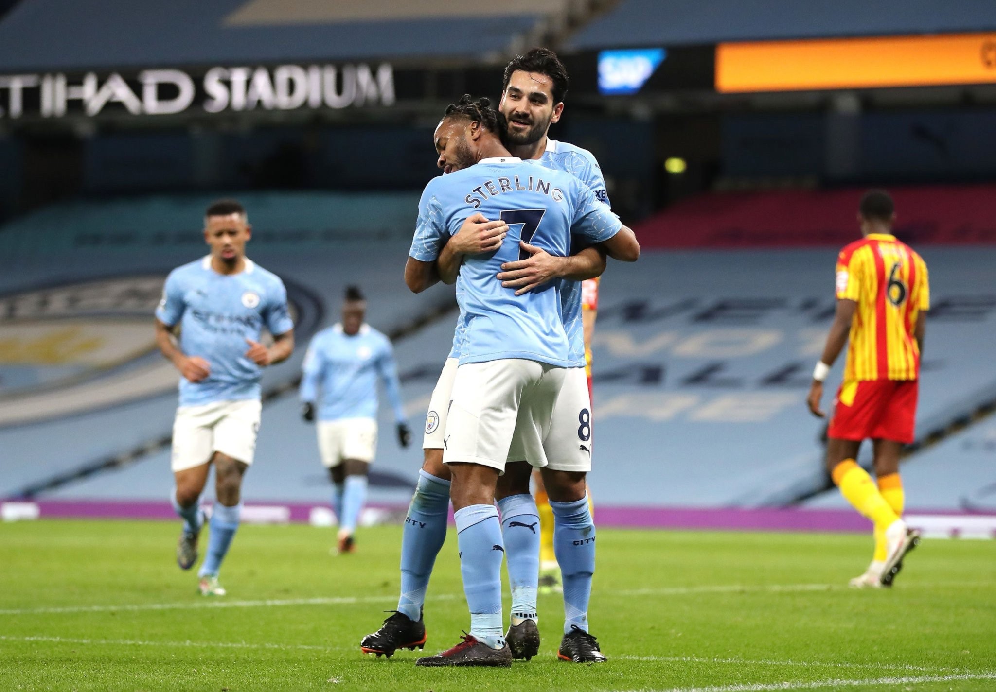 键赛事中 键赛事中